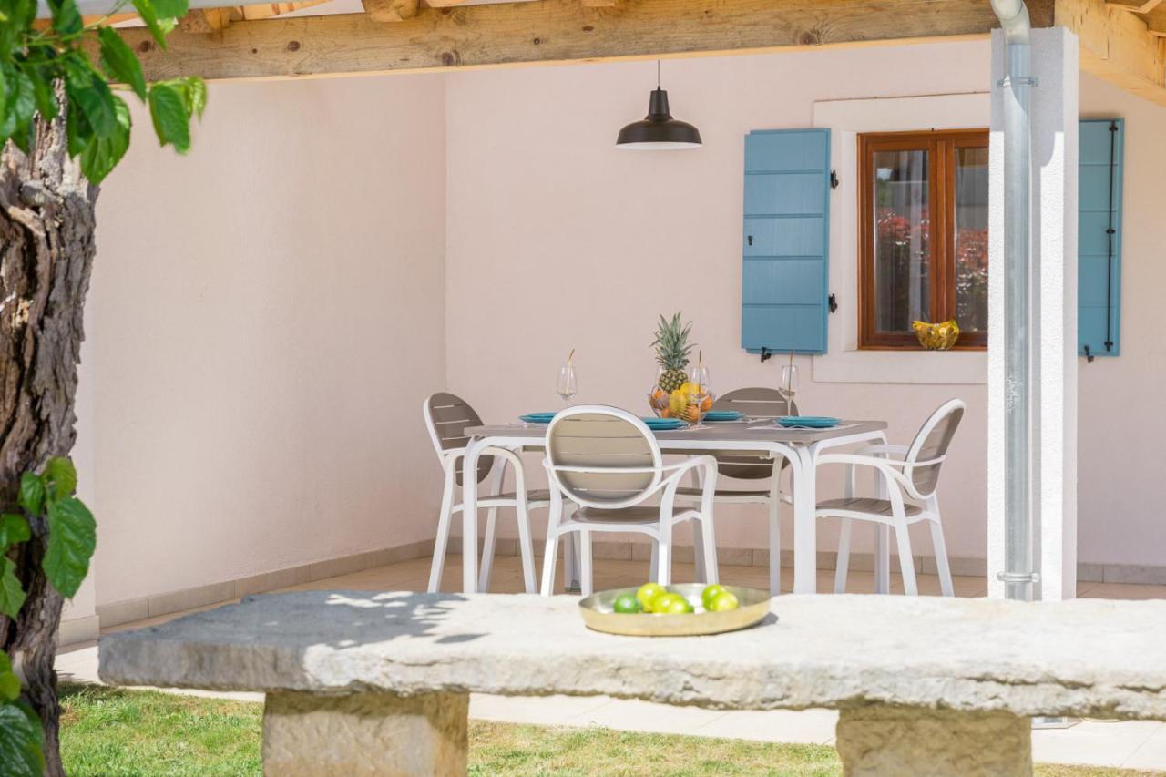 פורץ Casa Vita Holiday Home מראה חיצוני תמונה