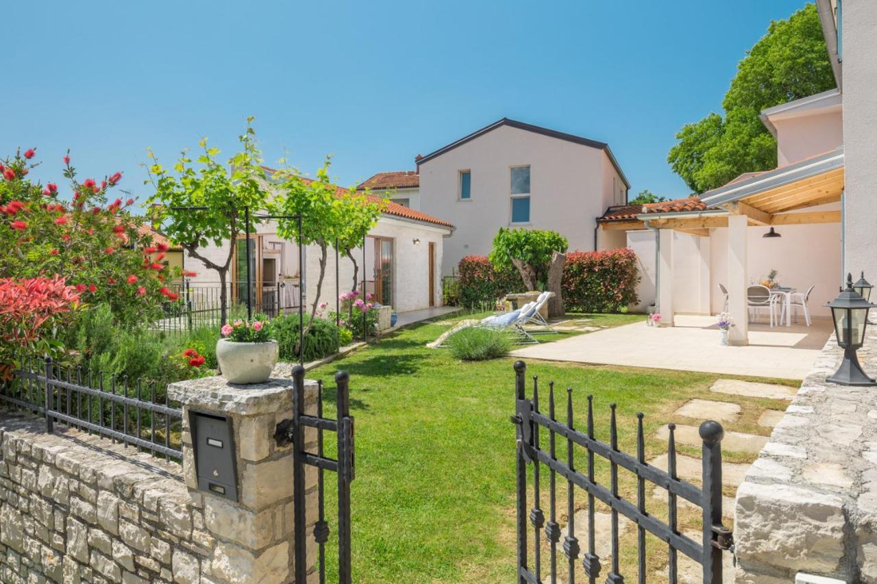 פורץ Casa Vita Holiday Home מראה חיצוני תמונה